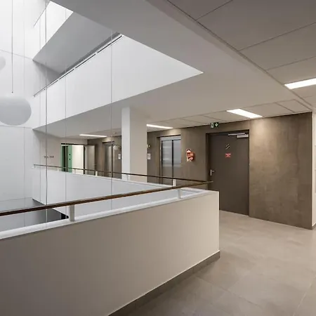 Oaks With Balcony Lägenhet *