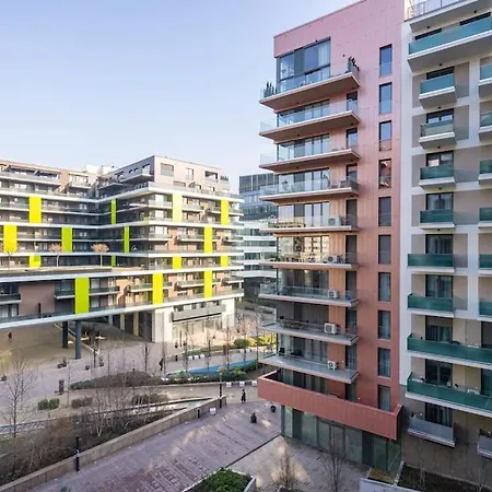 Appartamento Oaks With Balcony Budapest