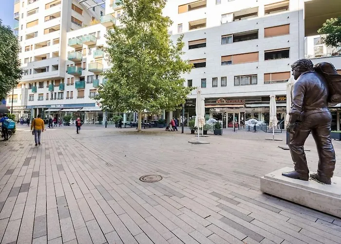 Oaks With Balcony Apartamento